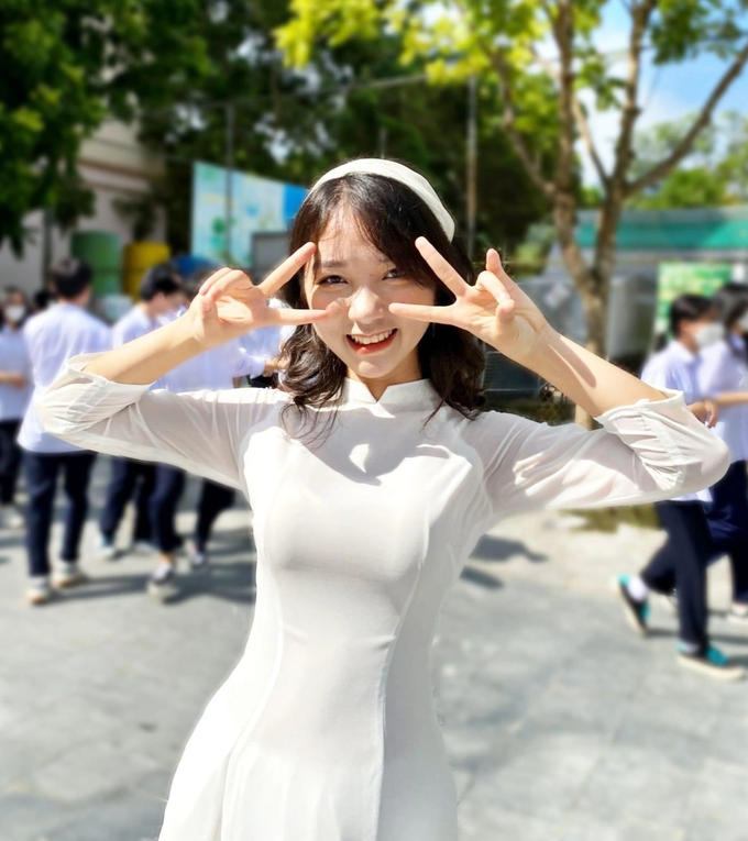 Nữ sinh giải Nhất quốc gia môn địa lý: Không học quá 12 giờ đêm - 1 Nữ sinh giải Nhất quốc gia môn địa lý: Không học quá 12 giờ đêm - 1