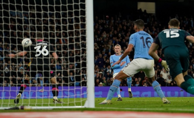 Haaland lập hattrick đưa Man City vào bán kết FA Cup - 5