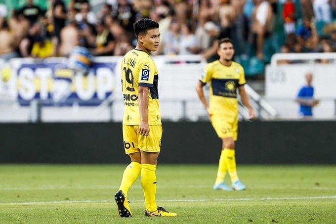 Quang Hải không ra sân phút nào trong trận thắng của Pau FC - 1