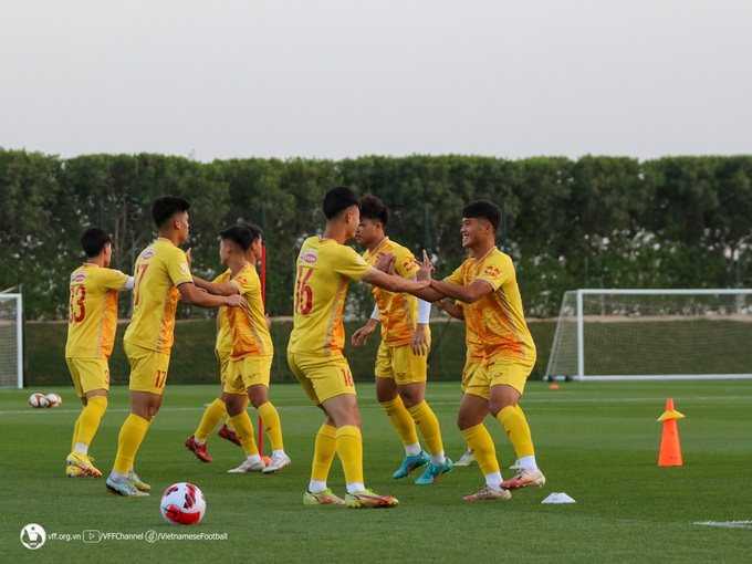 U23 Việt Nam - U23 Iraq: Tìm lời giải về HLV Philippe Troussier - 2