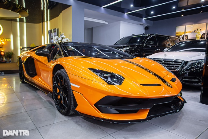 Mua lại siêu xe Lamborghini, đại gia Hà Nội lỗ hơn 5 tỷ đồng sau 5.000km - 1