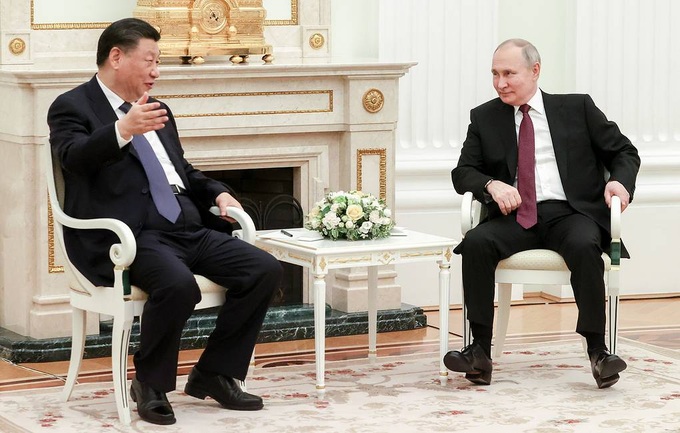 Ngôn ngữ cơ thể của ông Tập Cận Bình trong cuộc gặp ông Putin - 1