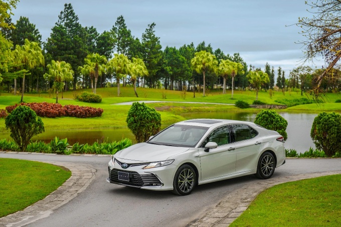 Toyota Việt Nam tăng giá một loạt xe, nhiều nhất tới 90 triệu đồng - 2