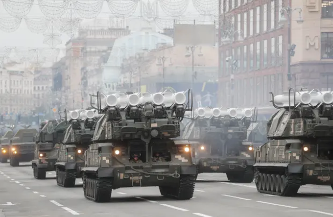 Ukraine có thể sắp cạn kiệt tên lửa phòng không - 1 Ukraine có thể sắp cạn kiệt tên lửa phòng không - 1