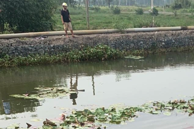 Đi hái sen cùng nhóm bạn, thiếu niên 17 tuổi tử vong do đuối nước - 1