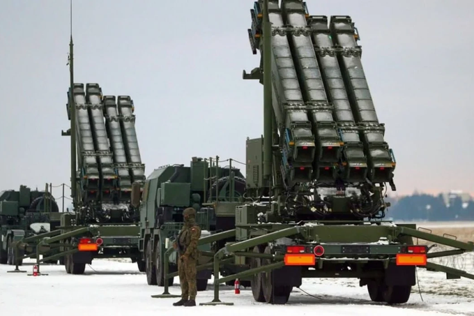 Ukraine tuyên bố "lá chắn thép" Patriot đảm bảo đánh chặn 100% tên lửa Nga