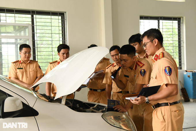Đề xuất thu phí lập hồ sơ với xe miễn đăng kiểm lần đầu - 3 Đề xuất thu phí lập hồ sơ với xe miễn đăng kiểm lần đầu - 3