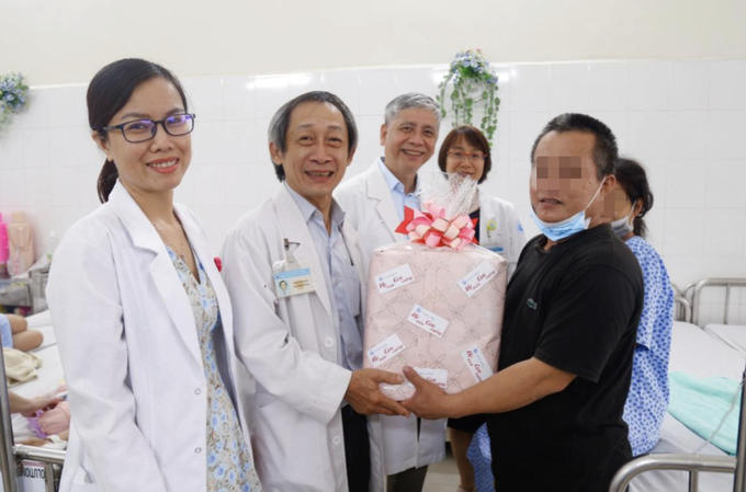Hai bà mẹ bất ngờ lâm nguy khi sắp sinh: Cảnh giác cao 3 tháng cuối thai kỳ - 2 Hai bà mẹ bất ngờ lâm nguy khi sắp sinh: Cảnh giác cao 3 tháng cuối thai kỳ - 2