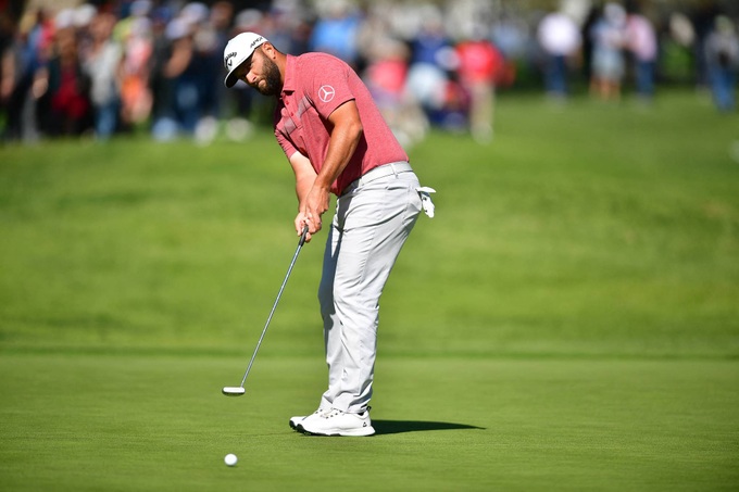 Jon Rahm tái xuất tại giải golf The Memorial Tournament - 1