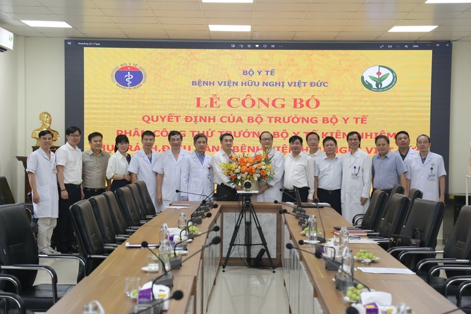 Thứ trưởng Bộ Y tế Trần Văn Thuấn kiêm nhiệm điều hành Bệnh viện Việt Đức - 2 Thứ trưởng Bộ Y tế Trần Văn Thuấn kiêm nhiệm điều hành Bệnh viện Việt Đức - 2