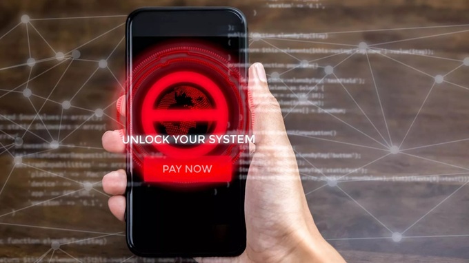 Mã độc Daam có thể mã hóa dữ liệu, thay đổi mã PIN, mật khẩu đăng nhập vào smartphone để buộc người dùng phải trả tiền chuộc (Ảnh minh họa: Shutterstock).