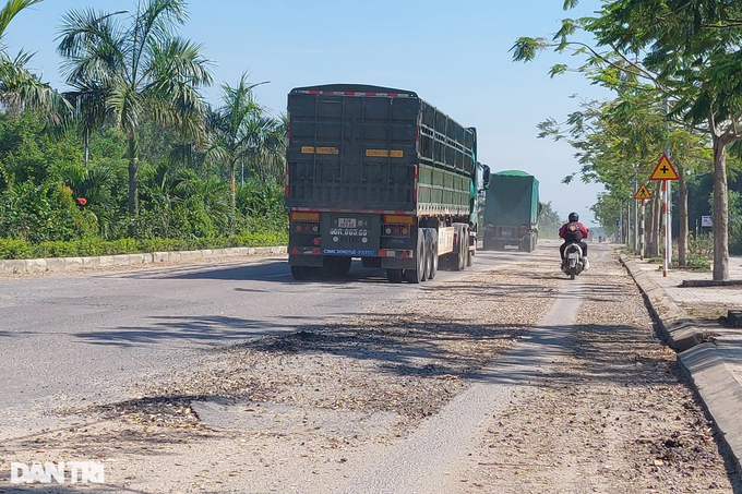 Đường nghìn tỷ ở Bình Định hư hỏng sau 2 năm sử dụng - 3