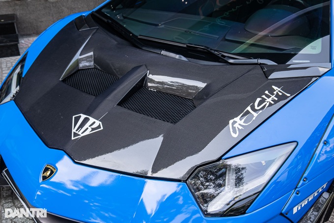 Ngắm siêu xe Lamborghini Aventador độ Liberty Walk độc nhất Việt Nam - 7