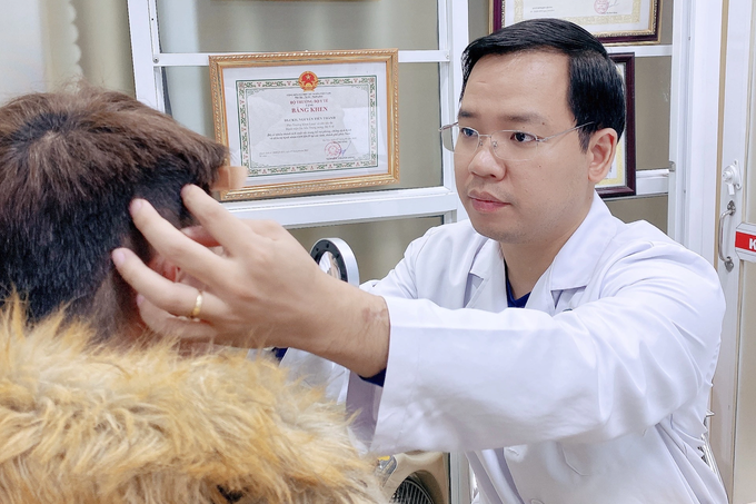 Đàn ông hói đầu là yếu sinh lý? - 1 Đàn ông hói đầu là yếu sinh lý? - 1