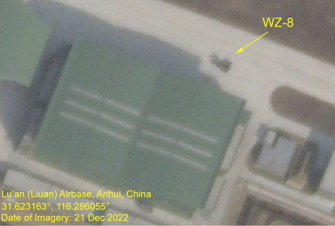 Ảnh vệ tinh Mỹ tiết lộ UAV siêu thanh tối tân của Trung Quốc - 1 Ảnh vệ tinh Mỹ tiết lộ UAV siêu thanh tối tân của Trung Quốc - 1