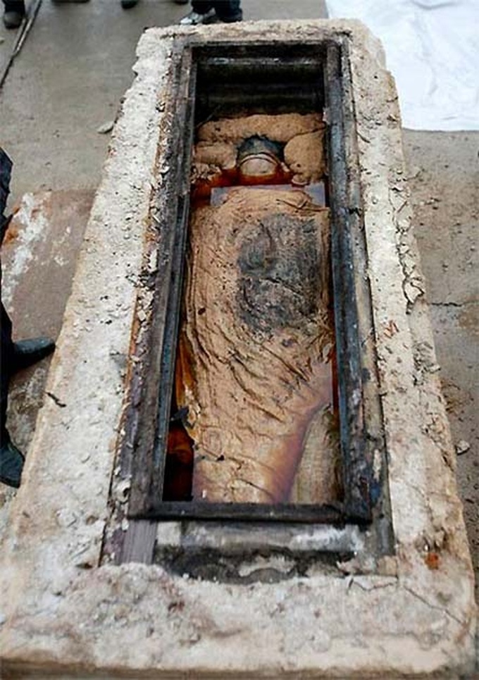 Đào đường phát hiện xác ướp 700 năm tuổi được mệnh danh mỹ nhân Trung Hoa - 1