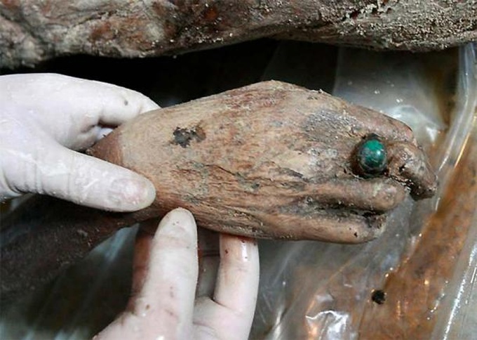 Đào đường phát hiện xác ướp 700 năm tuổi được mệnh danh mỹ nhân Trung Hoa - 2