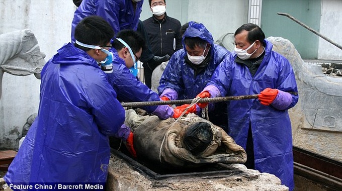 Đào đường phát hiện xác ướp 700 năm tuổi được mệnh danh mỹ nhân Trung Hoa - 3