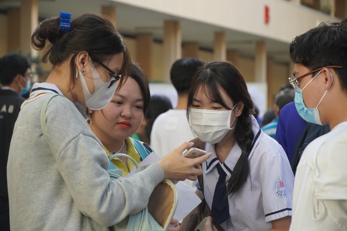 Có bắt buộc đặt trúng tuyển học bạ là nguyện vọng 1 vào đại học? - 1