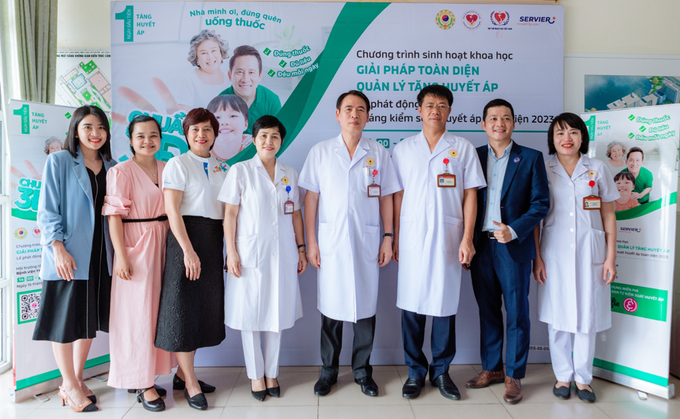 Nỗi lo quên uống thuốc của người bị tăng huyết áp - 3 Nỗi lo quên uống thuốc của người bị tăng huyết áp - 3