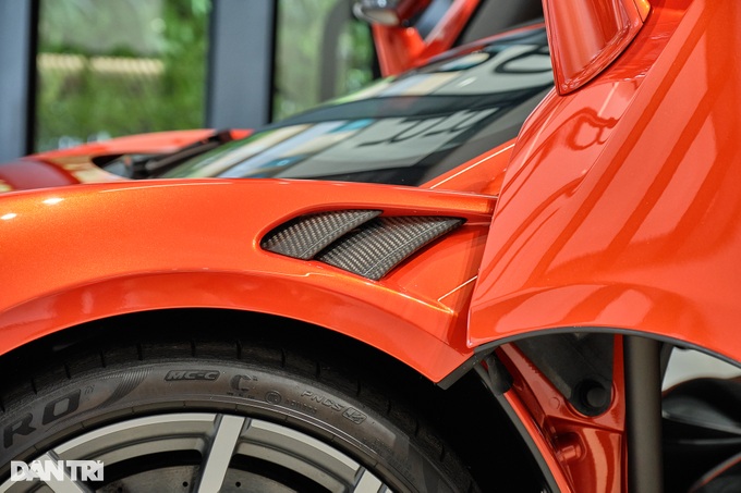 Siêu xe hybrid McLaren Artura có giá từ 15 tỷ đồng tại Việt Nam - 4