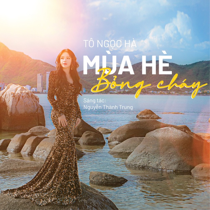Á quân Thần tượng Bolero đi dọc biển giữa trưa quay MV về mùa hè - 1 Á quân Thần tượng Bolero đi dọc biển giữa trưa quay MV về mùa hè - 1
