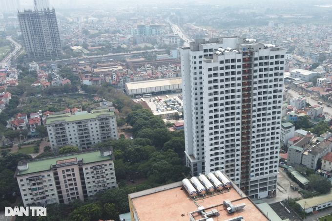 Doanh nghiệp bất động sản ngộp thở, như người sắp chết đuối - 2 Doanh nghiệp bất động sản ngộp thở, như người sắp chết đuối - 2