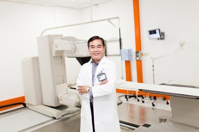 Thu nhập có là lý do để giữ chân bác sĩ giỏi ở khối tư nhân? - 1 Thu nhập có là lý do để giữ chân bác sĩ giỏi ở khối tư nhân? - 1