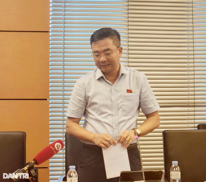 Đại biểu nói việc tự nhiên đất rơi vào tay tư nhân, bị thất thoát rẻ mạt - 1 Đại biểu nói việc tự nhiên đất rơi vào tay tư nhân, bị thất thoát rẻ mạt - 1
