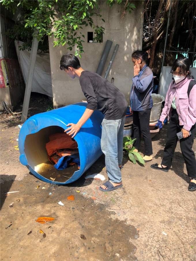 TPHCM phát hiện các ổ lăng quăng bị bỏ quên nguy cơ gây dịch sốt xuất huyết - 1 TPHCM phát hiện các ổ lăng quăng bị bỏ quên nguy cơ gây dịch sốt xuất huyết - 1