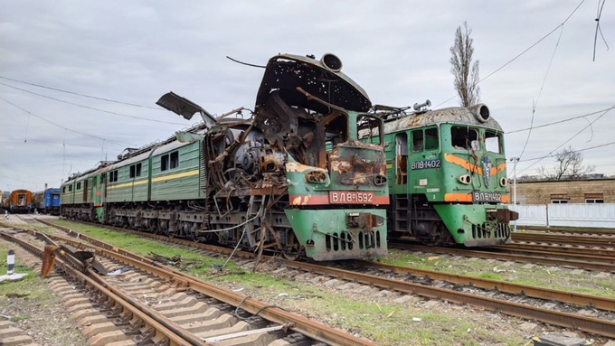 Nga phục kích, phá hủy đoàn tàu chở vũ khí của Ukraine tại Lugansk - 1