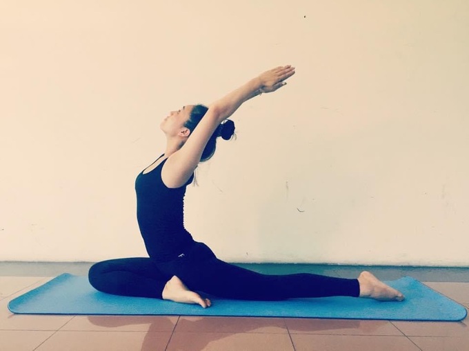 Ngọc Hà - vợ NSND Công Lý thi hoa hậu, lấy lại vòng eo nhờ tập yoga - 7