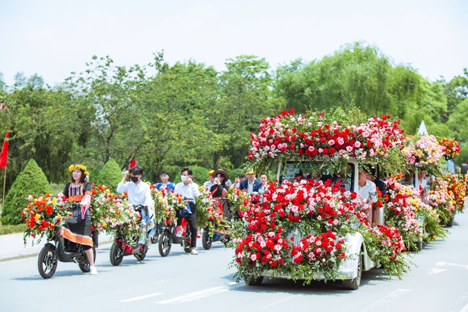 Nắng nóng khiến Sa Pa trở thành điểm đến hút khách hè này - 2