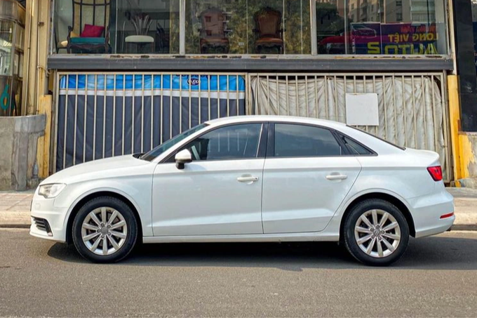 Qua thời đỉnh cao, Audi A3 2014 lên sàn xe cũ với giá ngang Kia Morning - 2