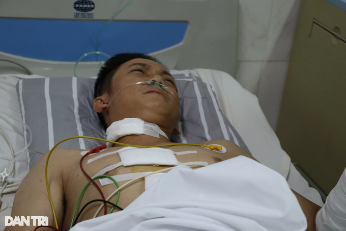 Vụ tấn công ở Đắk Lắk: Chiến sĩ công an 3 tiếng ôm vết thương trong rẫy - 3 Vụ tấn công ở Đắk Lắk: Chiến sĩ công an 3 tiếng ôm vết thương trong rẫy - 3