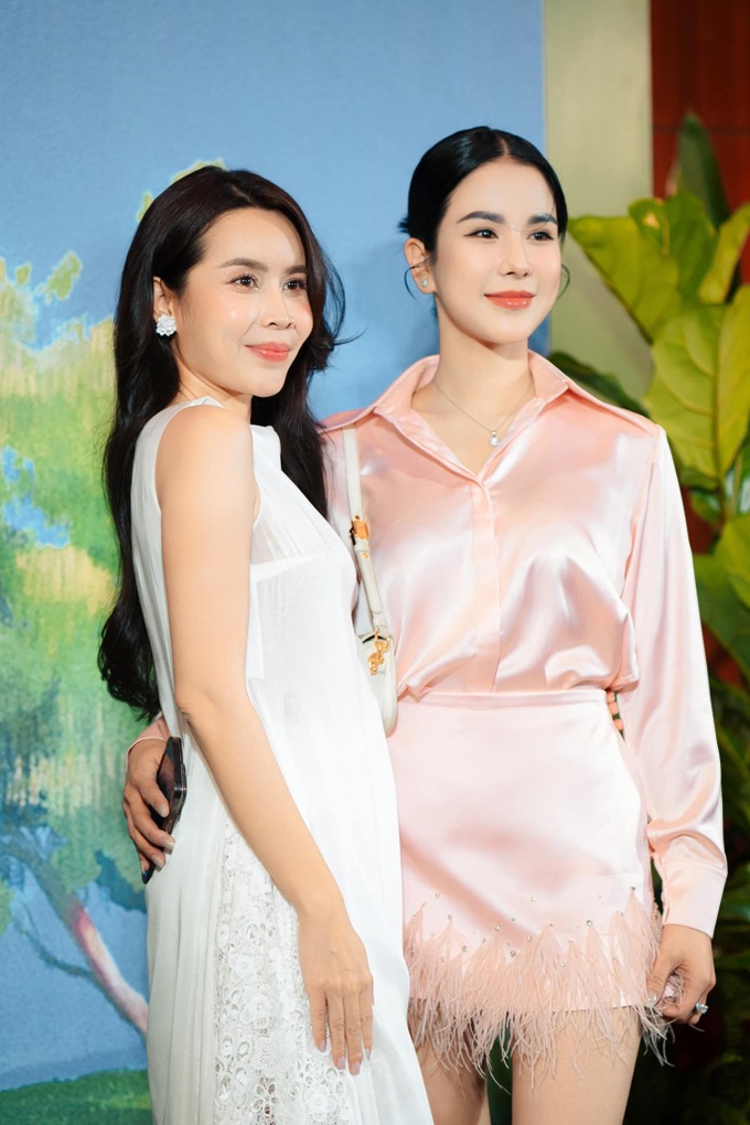 Diệp Lâm Anh sau ly hôn: Nhan sắc thăng hạng, được tặng biệt thự tiền tỷ - 8