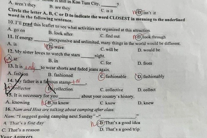 Có 12 học sinh liên quan đến vụ bản thảo đề thi lớp 10 ở Kon Tum bị lộ.