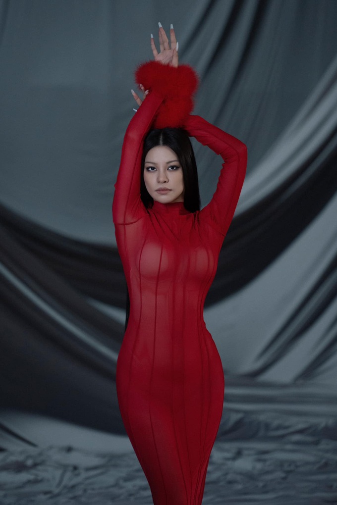 Bùi Lan Hương - bạn gái kém 11 tuổi của Nguyễn Quang Dũng nóng bỏng cỡ nào? - 5