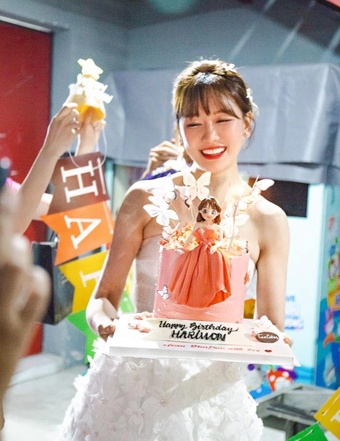 Hari Won tuổi 38: Vượt qua bệnh tật, làm tay hòm chìa khóa cho Trấn Thành - 1