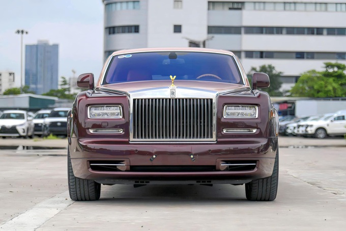 Sau 6 lần “vãn khách”, xe Rolls-Royce của ông Trịnh Văn Quyết đã có chủ nhân mới