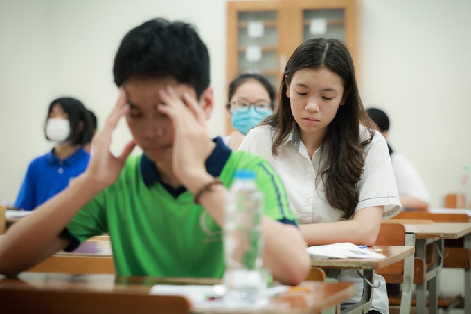 Con 9 năm học sinh xuất sắc vẫn trượt lớp 10, mẹ chật vật xoay hướng - 1