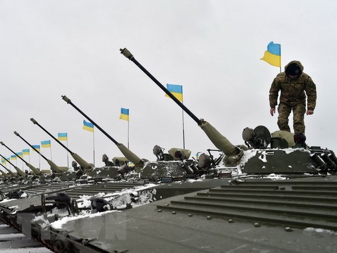 Ukraine tung các nắm đấm thép chiến lược vào phản công, Nga giáng trả - 2