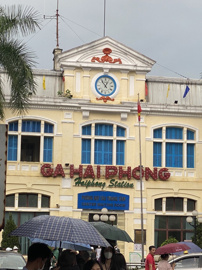 Food tour Hải Phòng có gì mà giới trẻ 