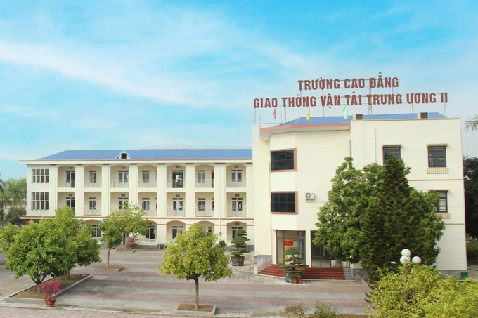 Giám đốc trung tâm sát hạch lái xe chiếm đoạt hơn 22 tỷ đồng của học viên - 1