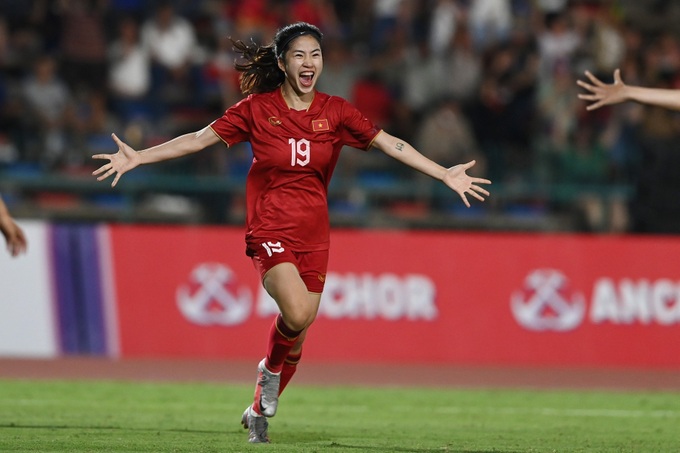 Báo Mỹ chỉ ra cầu thủ nguy hiểm nhất tuyển nữ Việt Nam trước cuộc đối đầu - 1