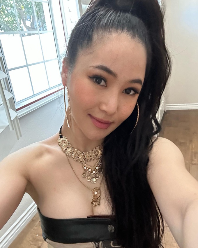 Hương Tràm tiết lộ cuộc sống làm thêm ở Mỹ, lên tiếng về tin đồn sinh con  - 2
