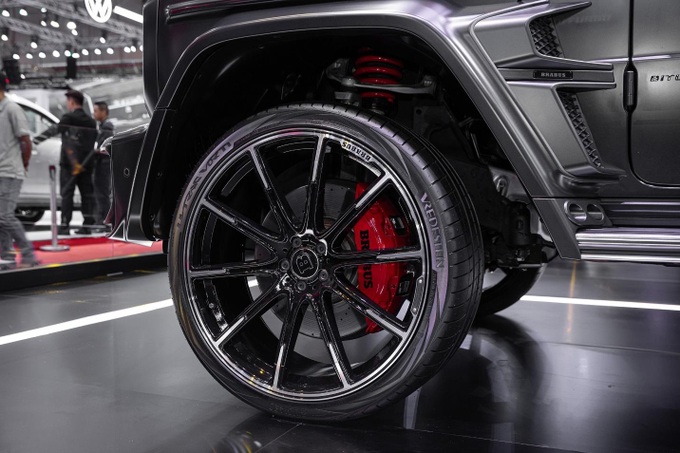 Xe Brabus G800 mà Phan Công Khanh bị tố lừa bán có gì với giá 24,5 tỷ đồng? - 7