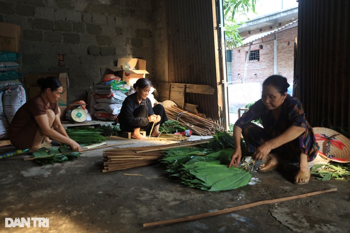 Make billions from exporting... bamboo leaves - 2