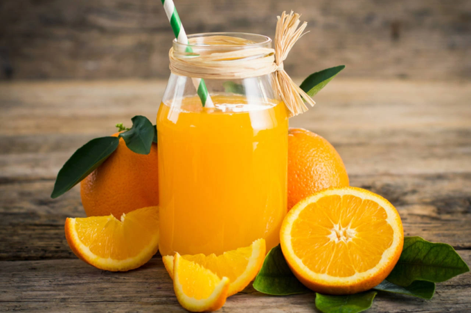Uống nước cam vào 4 thời điểm này có thể gây hại sức khỏe - 1