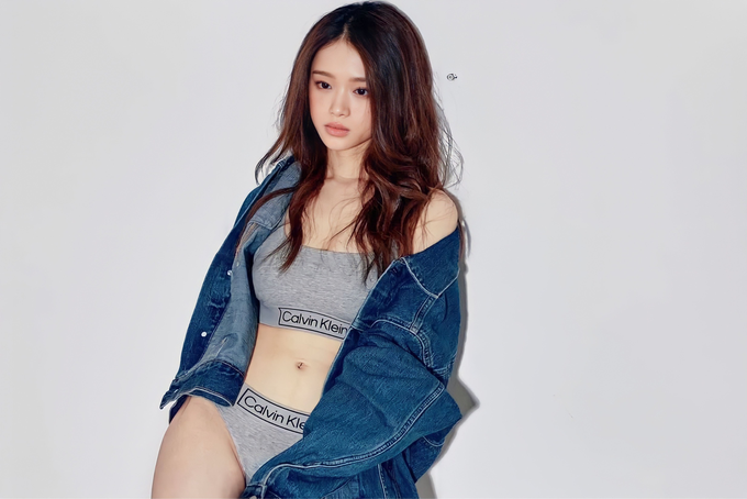 Không còn bị chê quá tuổi, Linh Ka ngày càng nữ tính và gợi cảm - 7